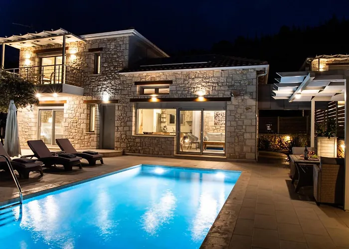 Dioni By Vintage Travel Tsoukaládhes